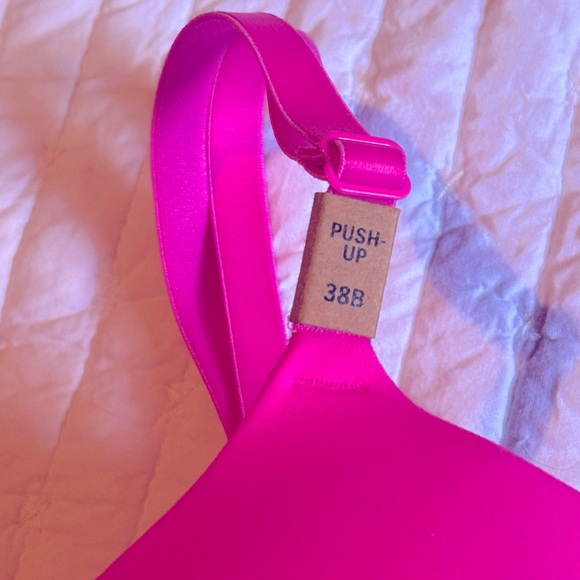 **NEW PiNK Victoria’s Secret Push Up Bra 38B Women's - Picture 2 of 5